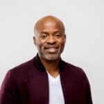 Photo de Tope Awotona fondateur de Calendly